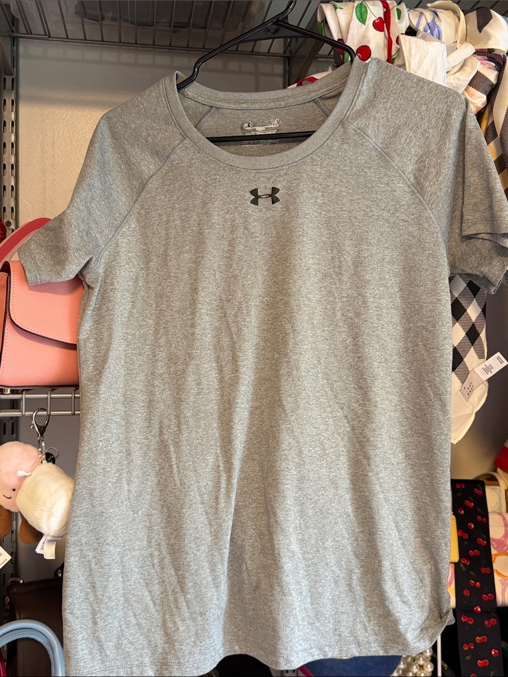 Under Armour Gray Women’s Short Sleeve Performance Tee